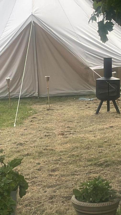 Luxury Glamping At The Riverside Hotel Skegness Exterior foto