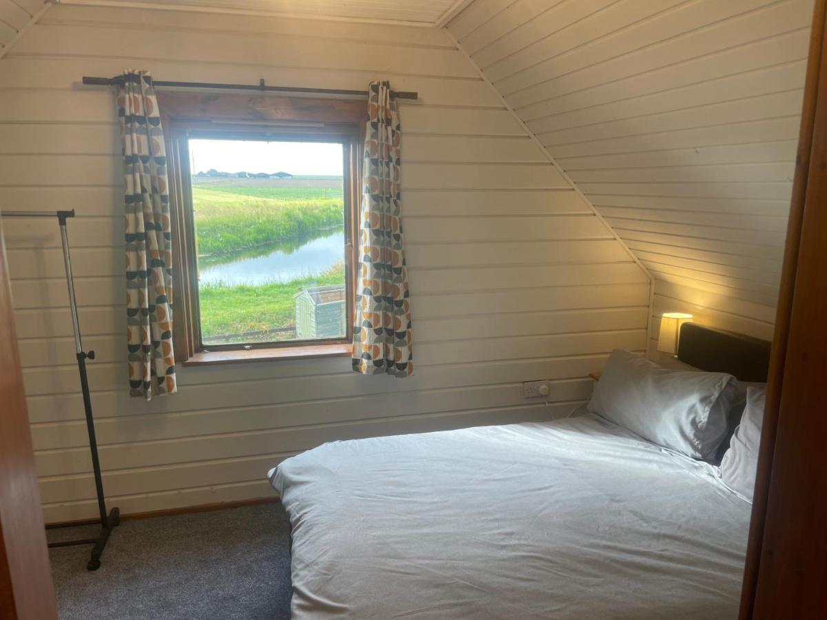 Luxury Glamping At The Riverside Hotel Skegness Exterior foto
